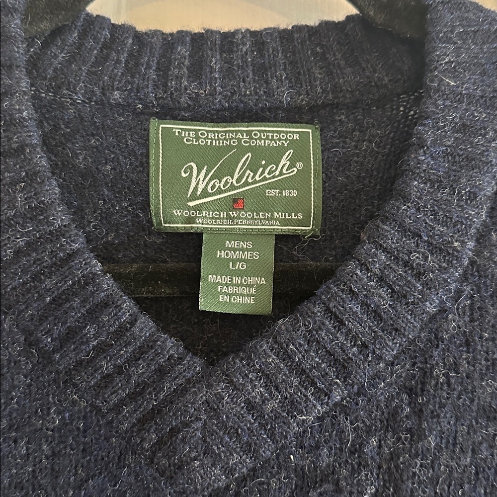 Wool rich men’s v neck 100% wool sweater size large elbow pads - Picture 2 of 6